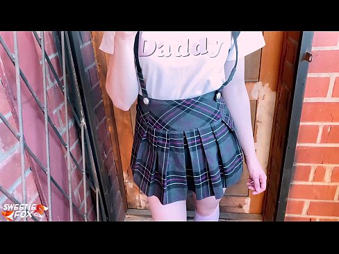 ❤️ Schoolgirl nyedot kontol rumiyin lan jancok tinimbang kelas. Video porno ing pornojv.nullscripts.top ️❤